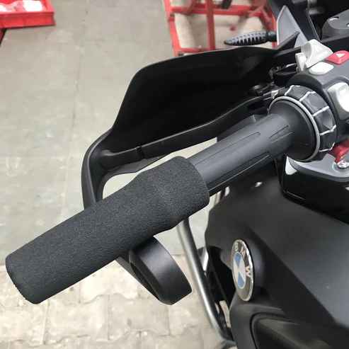 Handlebar Grips - Grip Puppy Handlebar Grips - Grip Puppy